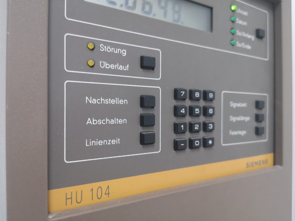 Siemens Hauptuhr HU 104